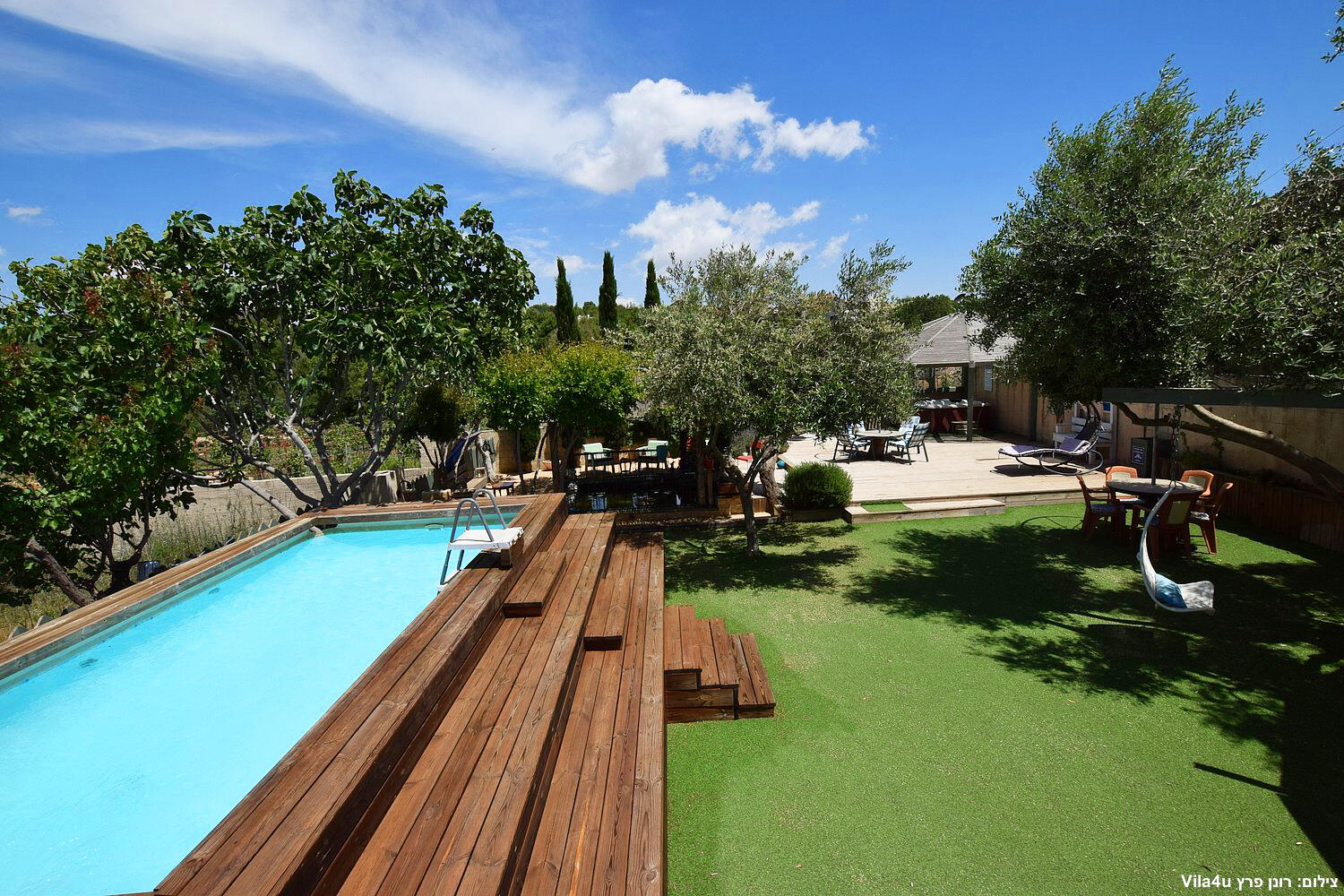 וילה מילה צפון  2  נופש - וי פור ויקיישן - V for Vacation