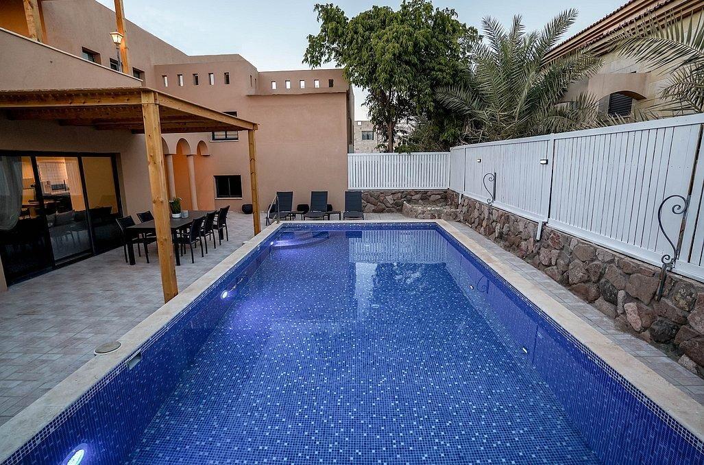 וילה רוני אילת דרום  4  נופש - וי פור ויקיישן - V for Vacation