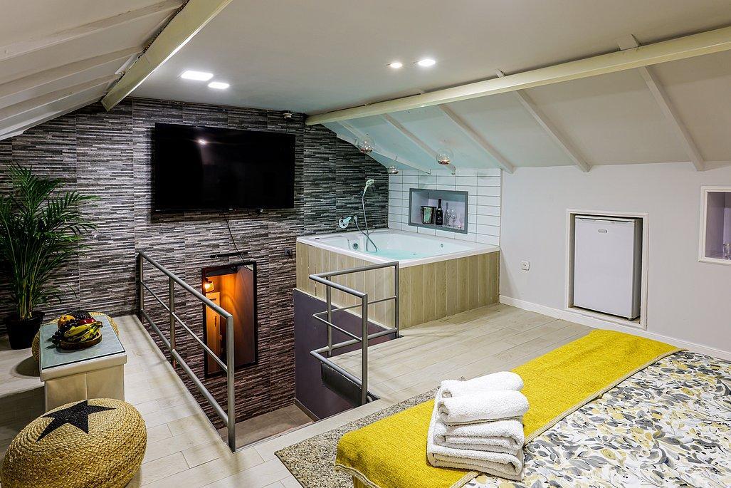 וילה יושי ריזורט דרום  23  נופש - וי פור ויקיישן - V for Vacation