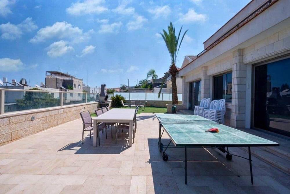 וילה דובדבן טבריה צפון  5  לופט 4 יו