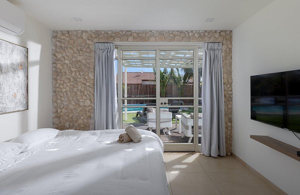 וילה יותם דרום  25  נופש - וי פור ויקיישן - V for Vacation