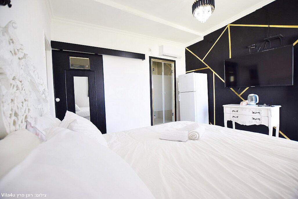 אחוזת אלונים ירכא צפון  22  נופש - וי פור ויקיישן - V for Vacation