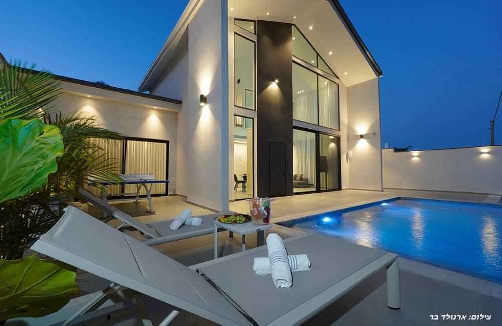 אחוזת קומו בוטיק - Como Boutique צפון  10  נופש - וי פור ויקיישן - V for Vacation