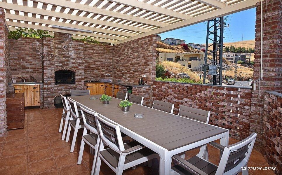 וילה לה טוקיו צפון  11  נופש - וי פור ויקיישן - V for Vacation