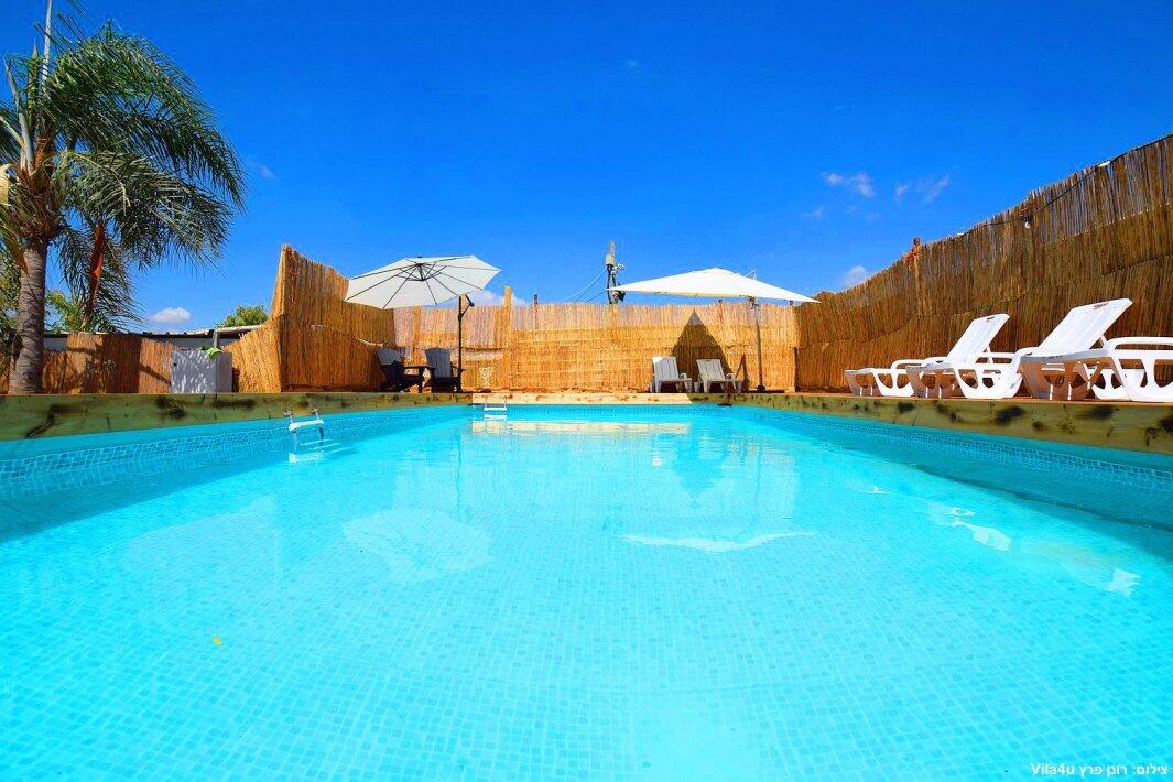 קרטחנה בעיר מרכז  8  נופש - וי פור ויקיישן - V for Vacation