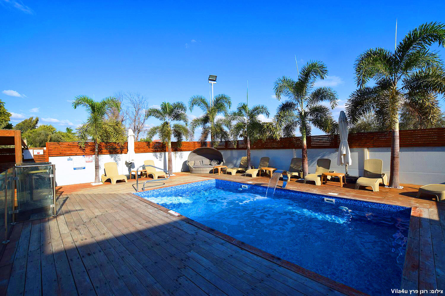 אחוזת וילג דרום  23  נופש - וי פור ויקיישן - V for Vacation