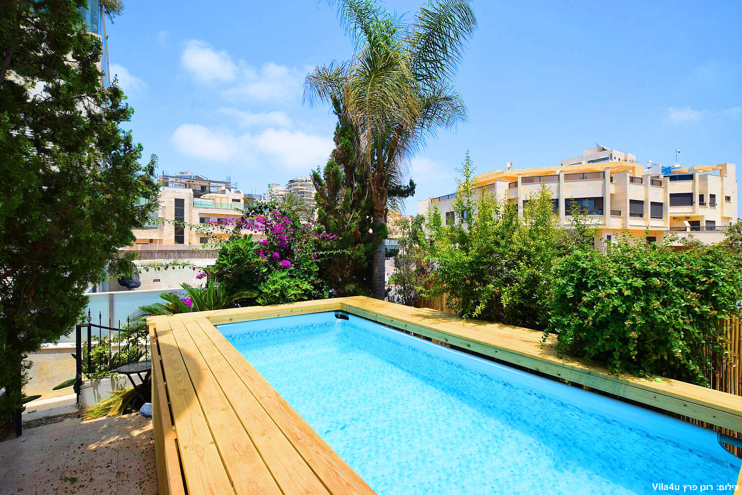 אחוזה על הים- סטיי פירסט קלאס מרכז  3  נופש - וי פור ויקיישן - V for Vacation