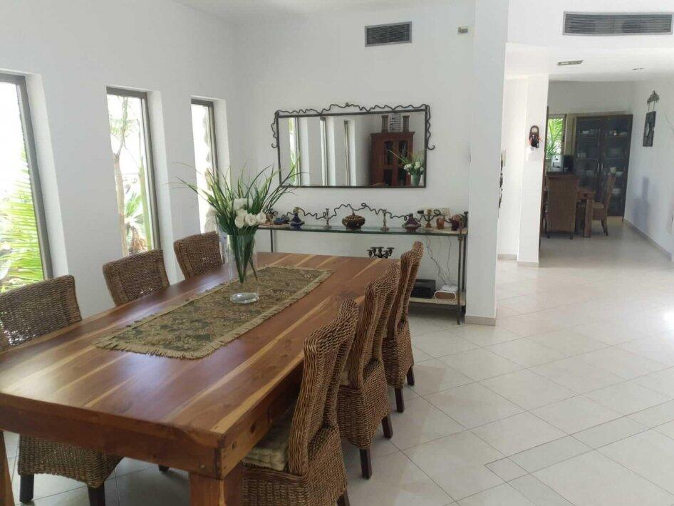 וילה מזל מרכז  6  נופש - וי פור ויקיישן - V for Vacation