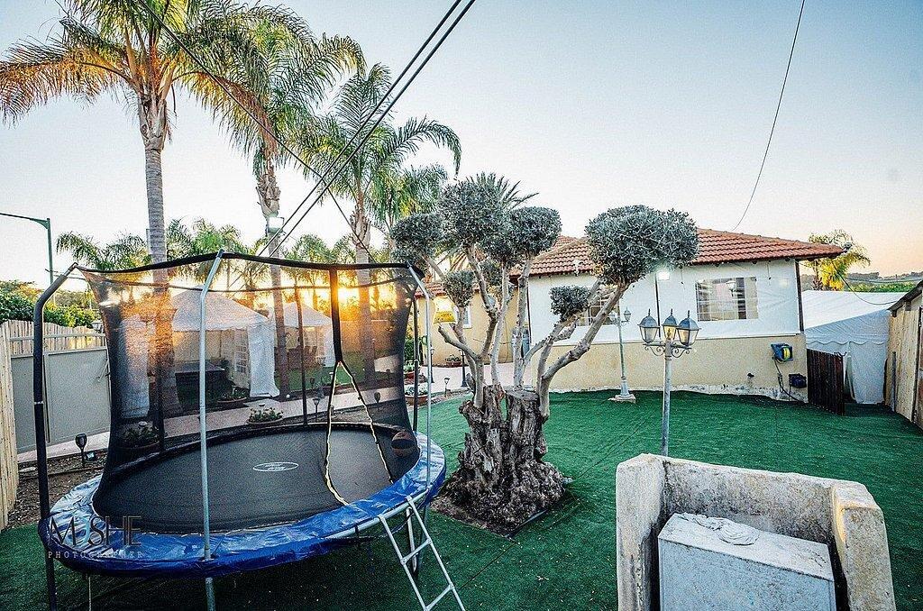 וילה כרם יוסף מרכז  26  נופש - וי פור ויקיישן - V for Vacation