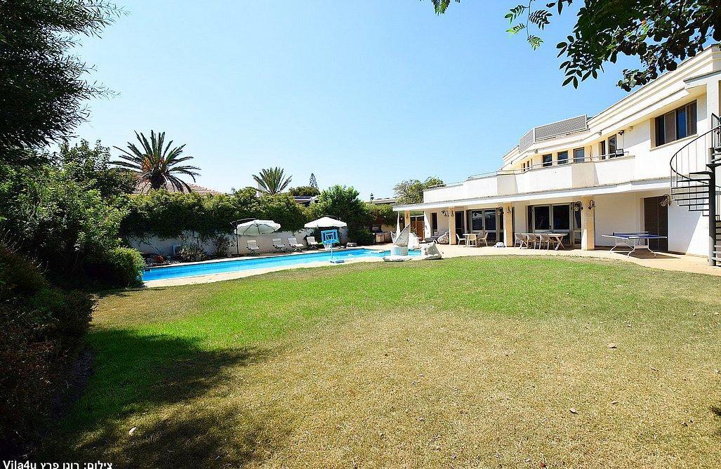וילת לוטוס השרון מרכז  28  נופש - וי פור ויקיישן - V for Vacation