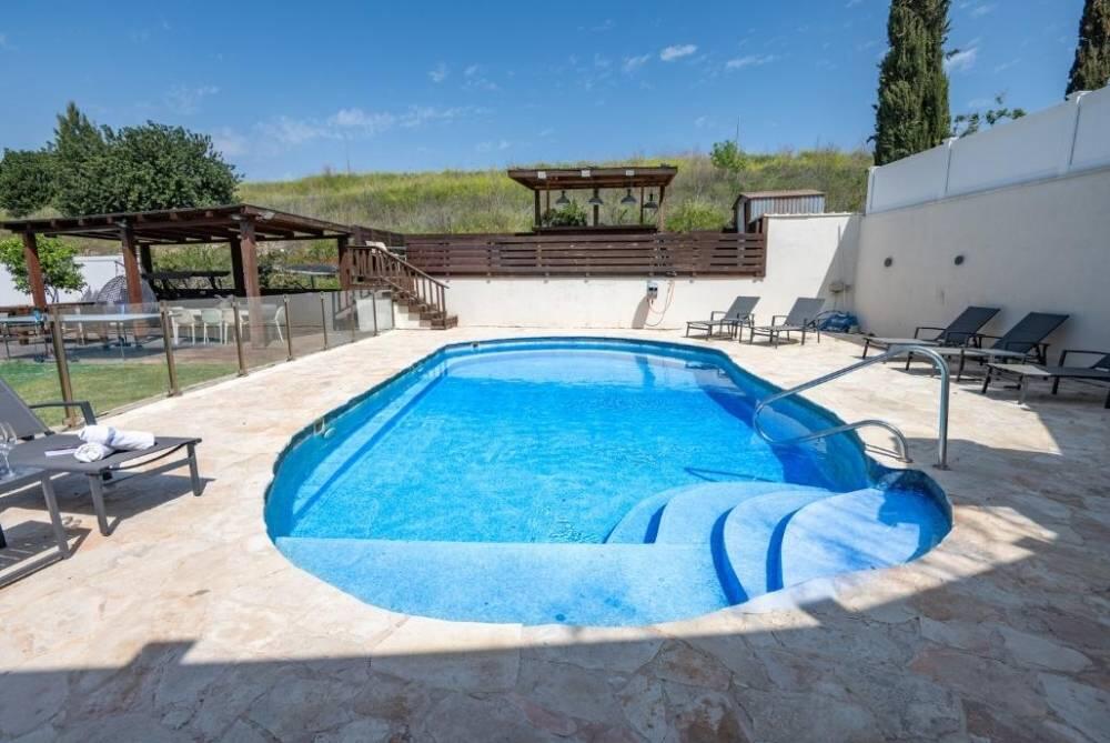 אחוזת תבור צפון  40  נופש - וי פור ויקיישן - V for Vacation