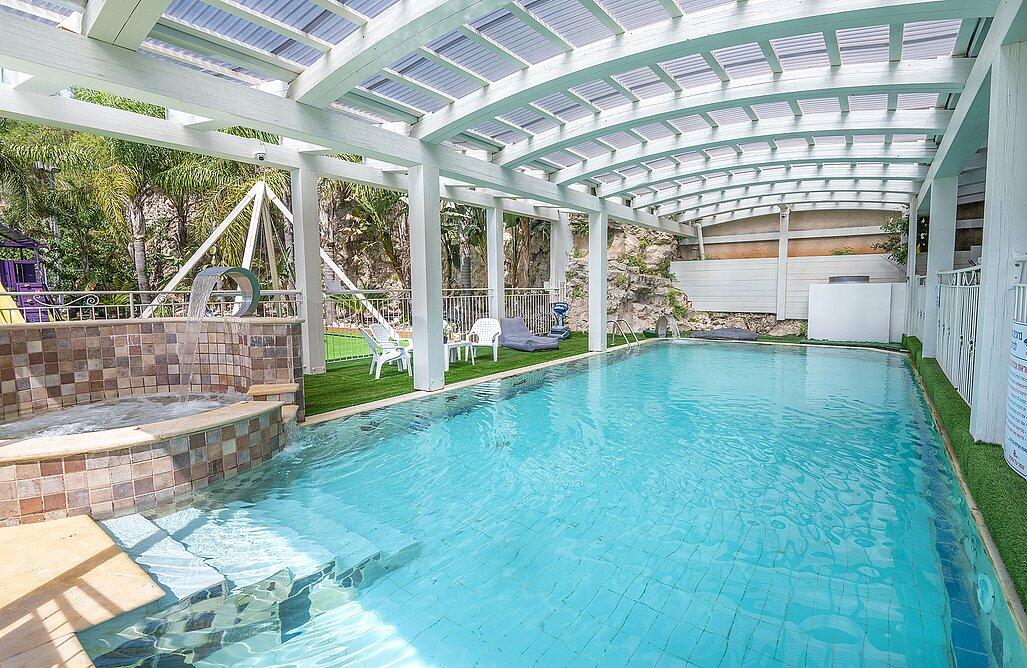 גני הצוק - וילת אירוח צפון  16  נופש - וי פור ויקיישן - V for Vacation