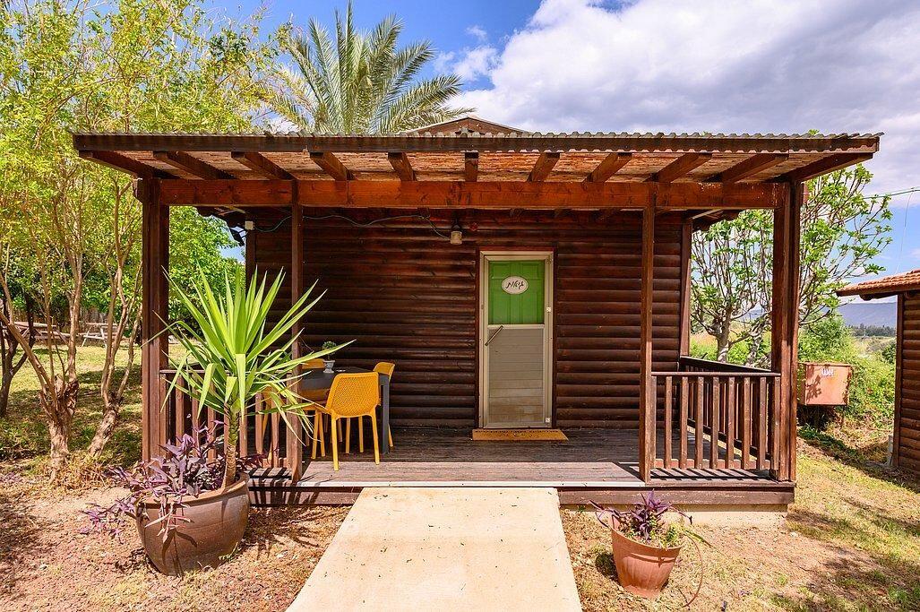 בינות תמרים מרכז  8  נופש - וי פור ויקיישן - V for Vacation