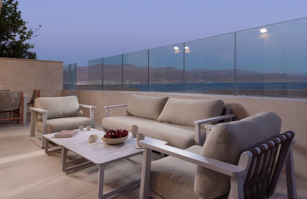 סי - Sea 40 דרום  34  נופש - וי פור ויקיישן - V for Vacation