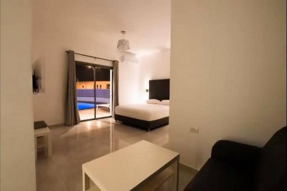 וילה פלורידה אילת דרום  33  נופש - וי פור ויקיישן - V for Vacation