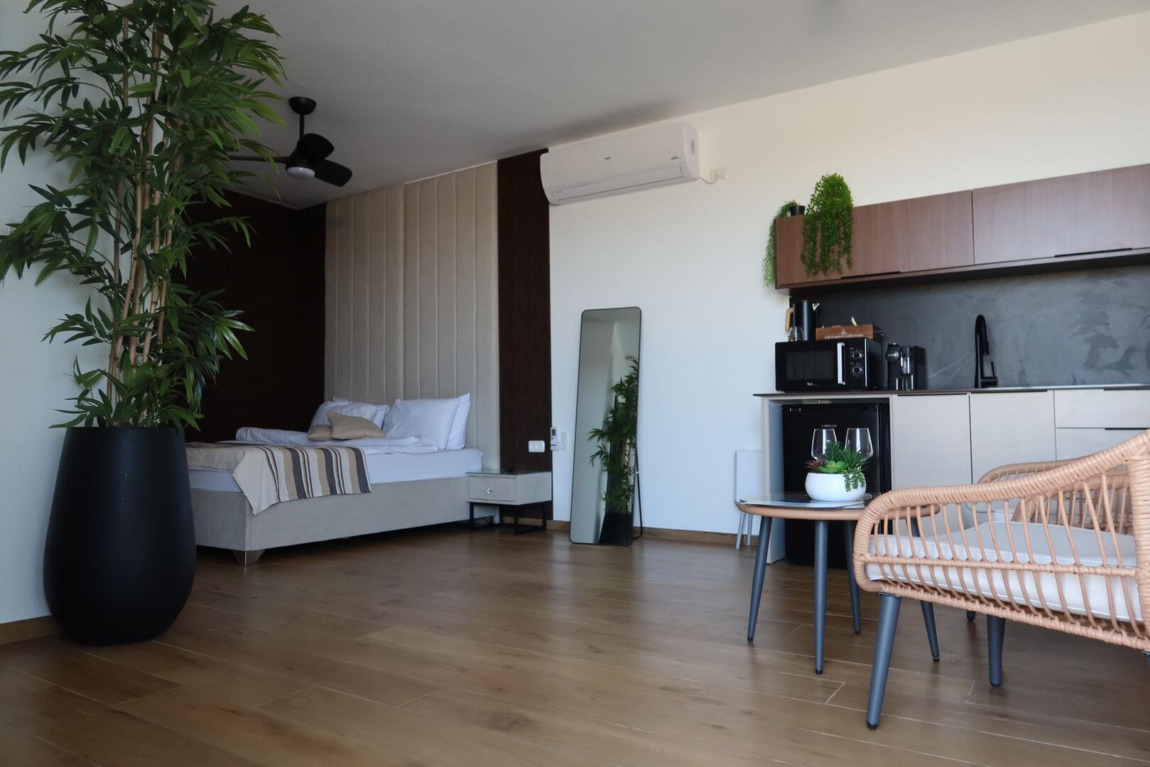 כינר סוויטות יוקרה צפון  17  נופש - וי פור ויקיישן - V for Vacation