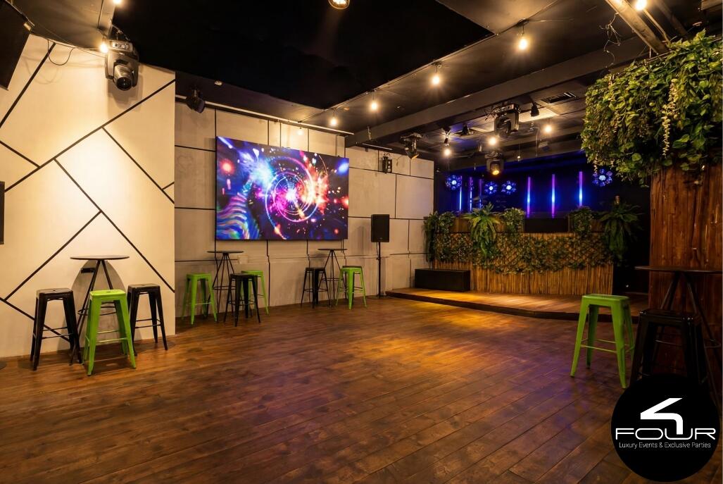 פור איוונטס - Four events מרכז  1  לופט 4 יו