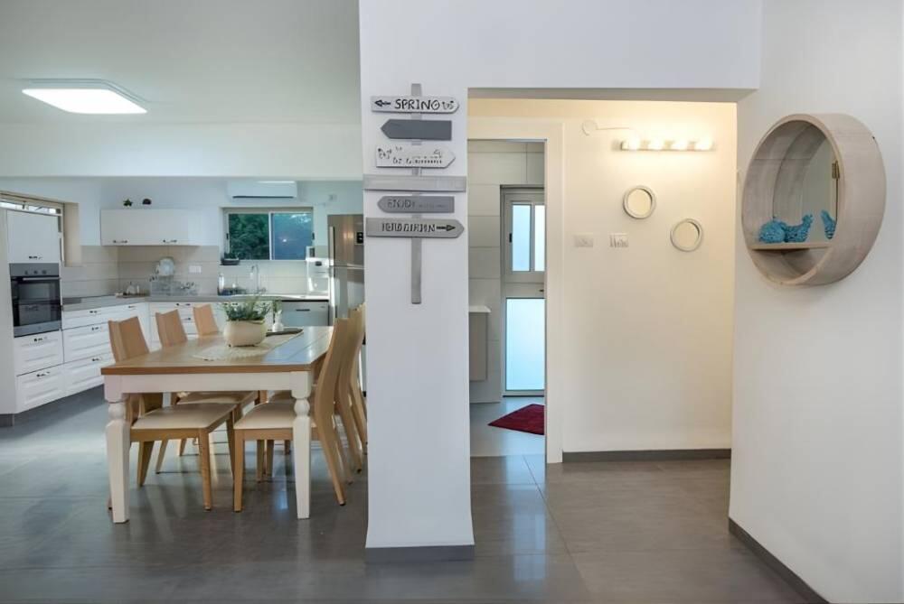 וילה גליו בגליל צפון  21  נופש - וי פור ויקיישן - V for Vacation