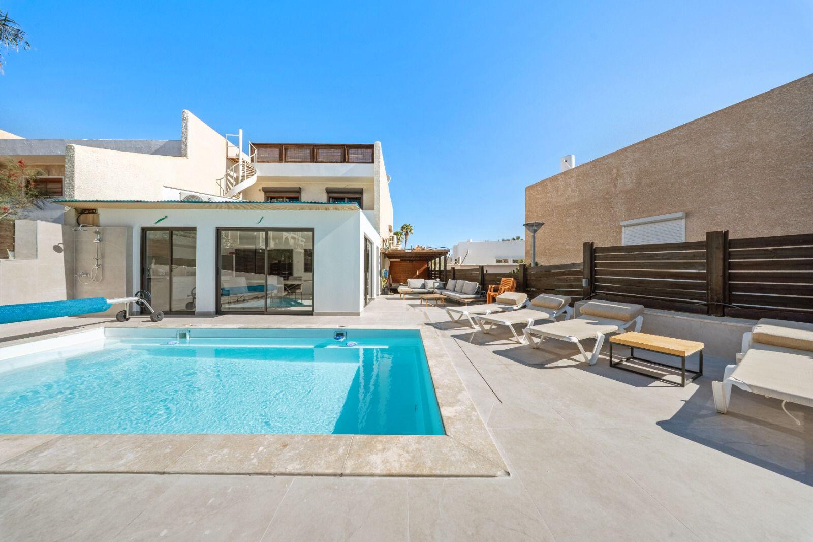 וילה אלה אילת דרום  1  נופש - וי פור ויקיישן - V for Vacation