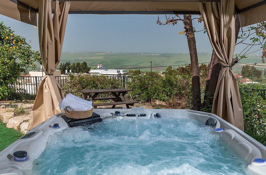 בין הר לכנרת צפון  23  נופש - וי פור ויקיישן - V for Vacation