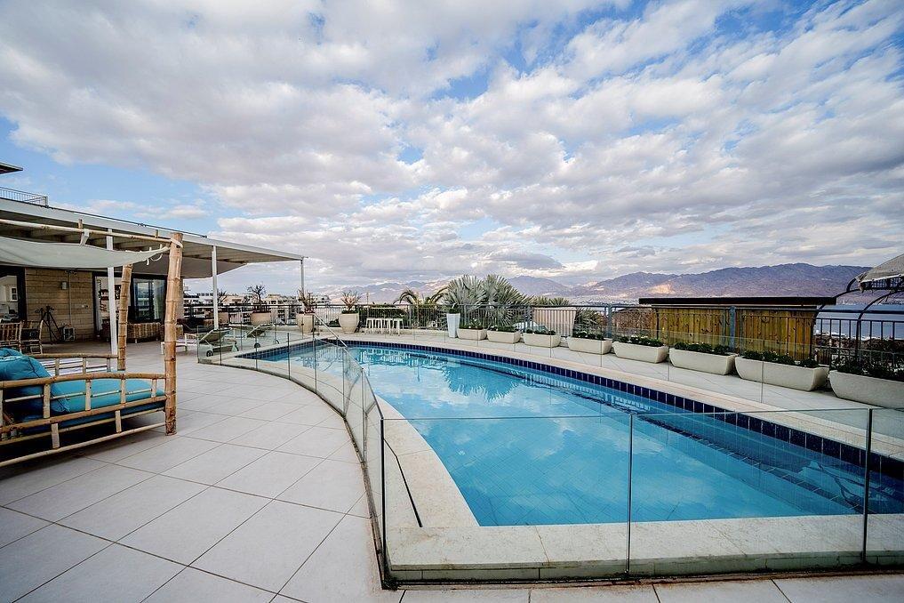 הבית על ההר אילת דרום  14  נופש - וי פור ויקיישן - V for Vacation