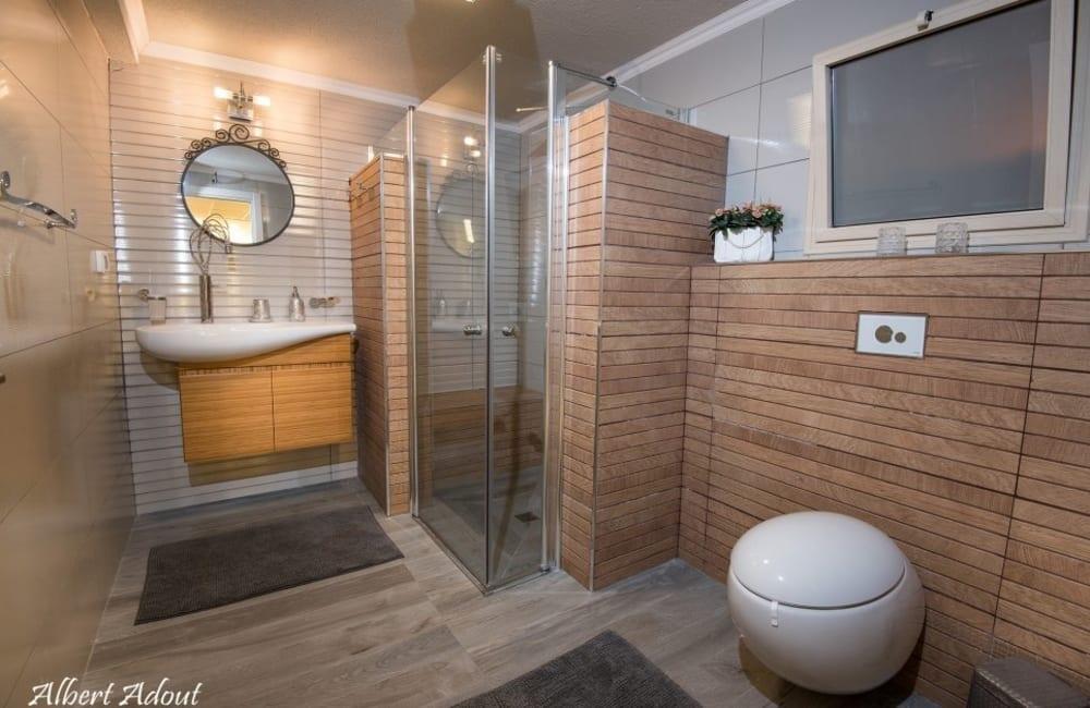 אחוזת הנרקיס 42 צפון  15  נופש - וי פור ויקיישן - V for Vacation