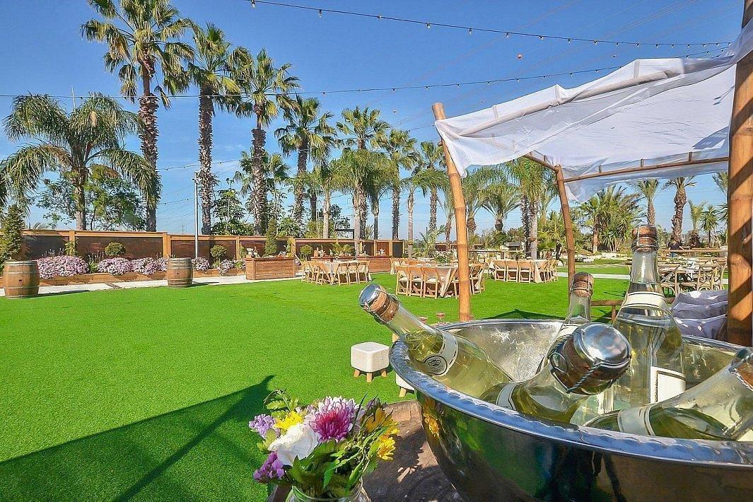 חלום בחווה אורבן – URBAN מרכז  15  נופש - וי פור ויקיישן - V for Vacation