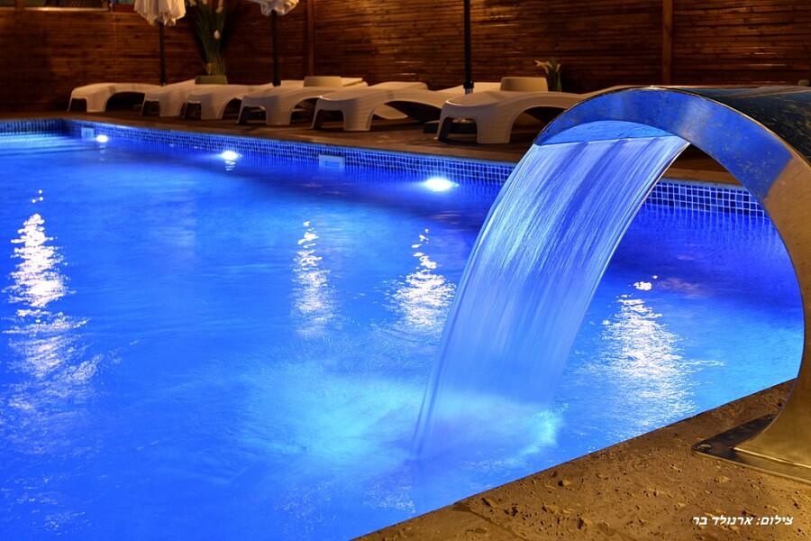 נחלים בקתות בטבע צפון  28  נופש - וי פור ויקיישן - V for Vacation