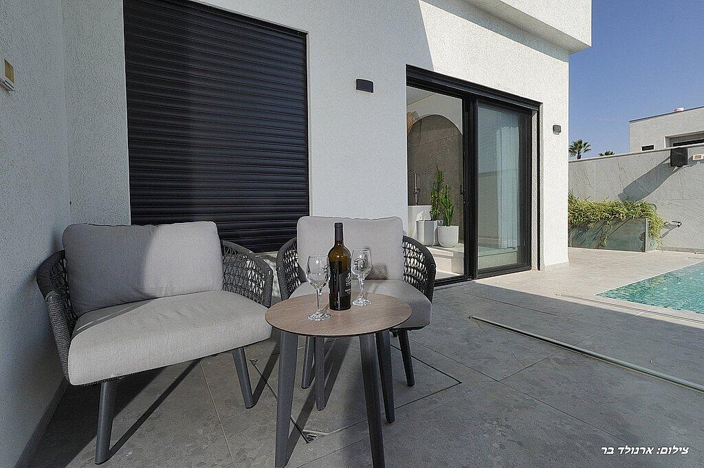 וילה סבן דרים צפון  18  נופש - וי פור ויקיישן - V for Vacation