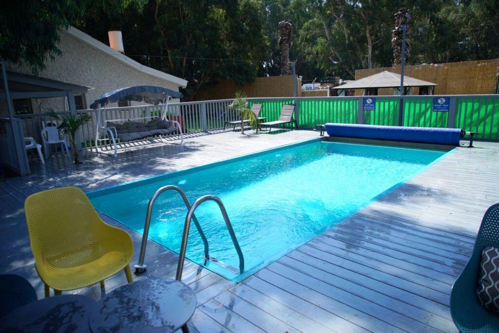 וילה דניאלס צפון  29  נופש - וי פור ויקיישן - V for Vacation