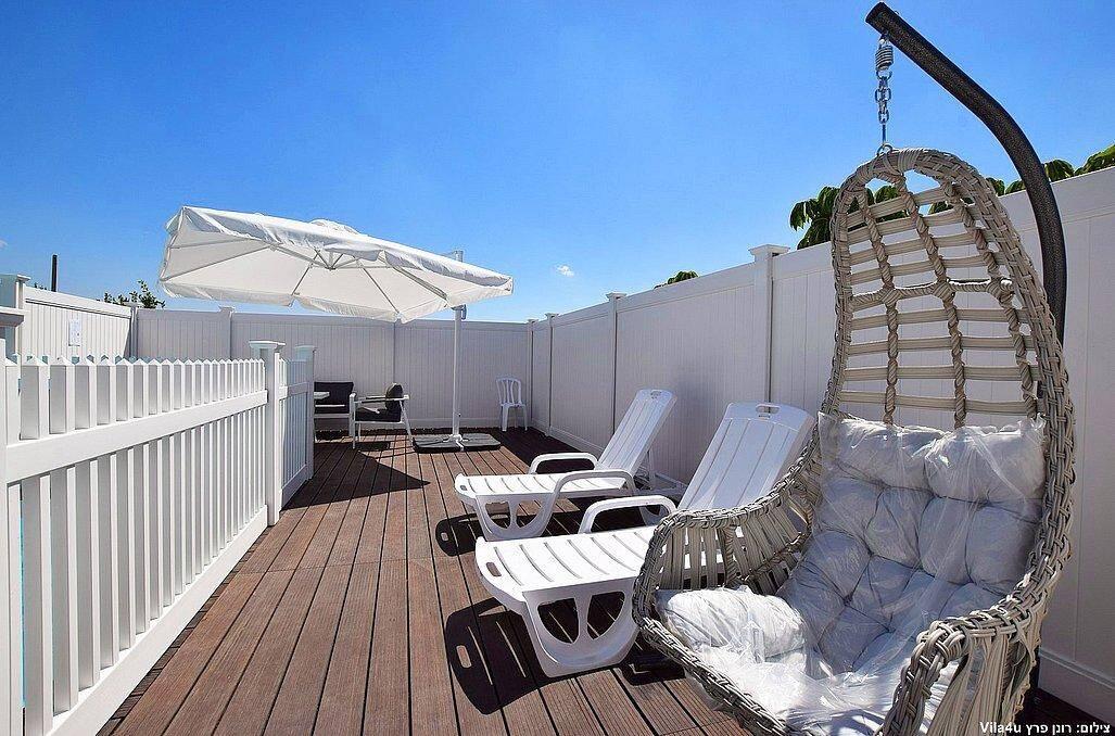 אחוזת לי ריזורט מרכז  14  נופש - וי פור ויקיישן - V for Vacation