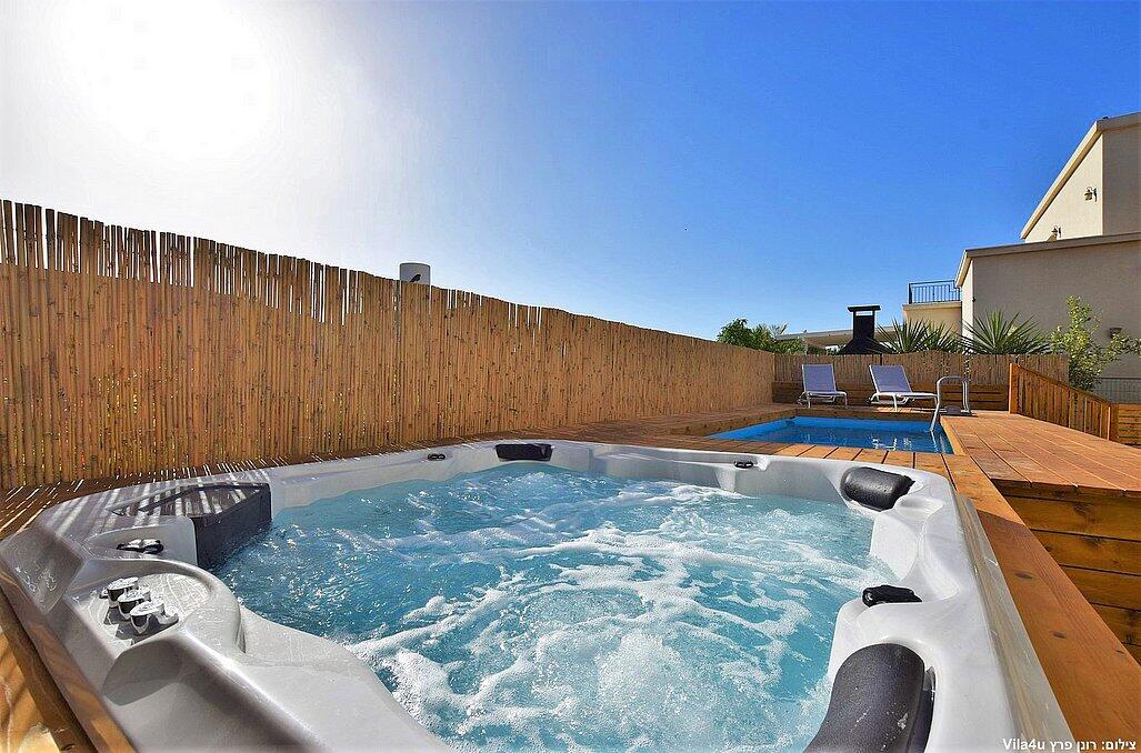 אלה וילה ריזורט צפון  3  נופש - וי פור ויקיישן - V for Vacation