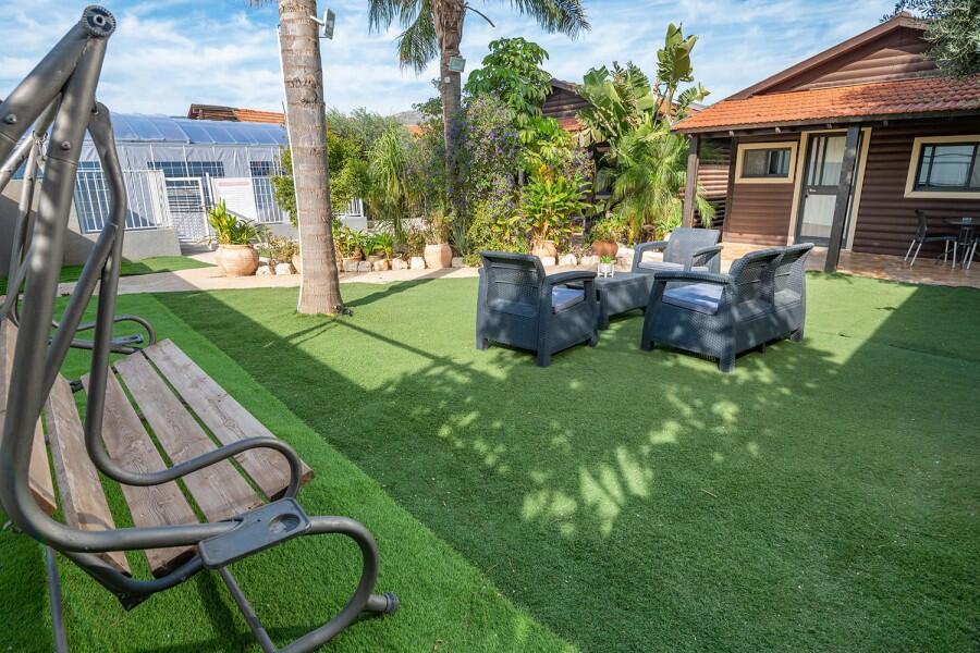 בקתות שוהם צפון  14  נופש - וי פור ויקיישן - V for Vacation