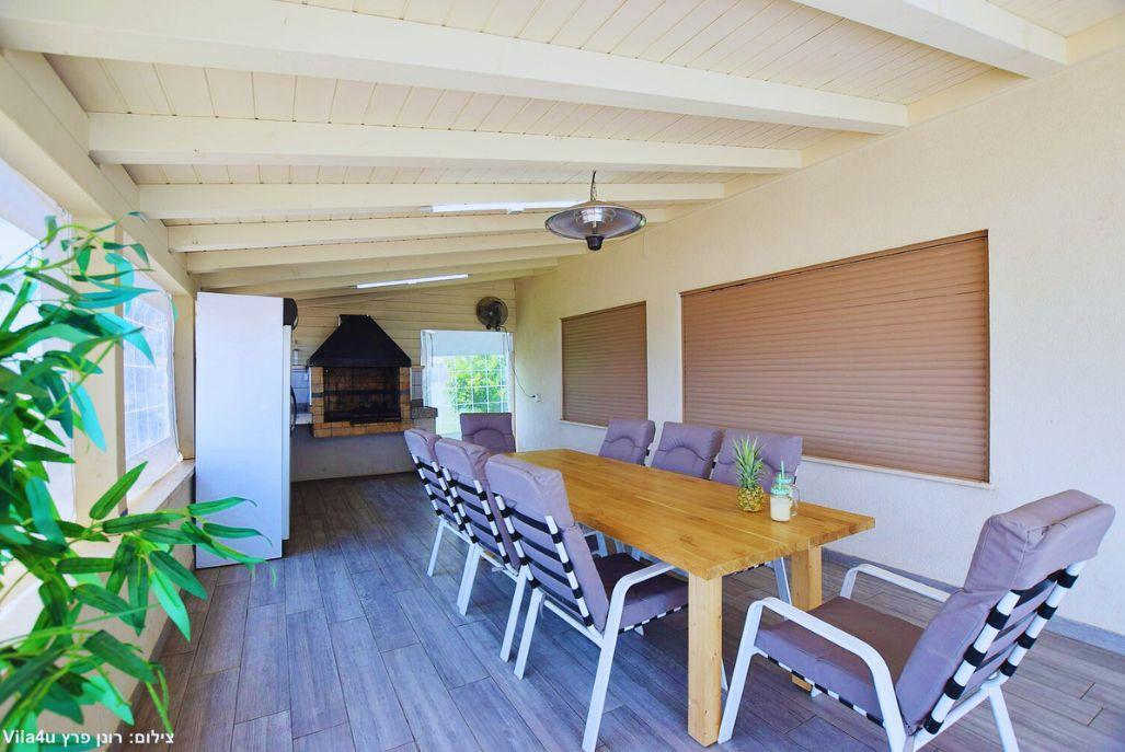 וילה לאורה צפון  7  נופש - וי פור ויקיישן - V for Vacation