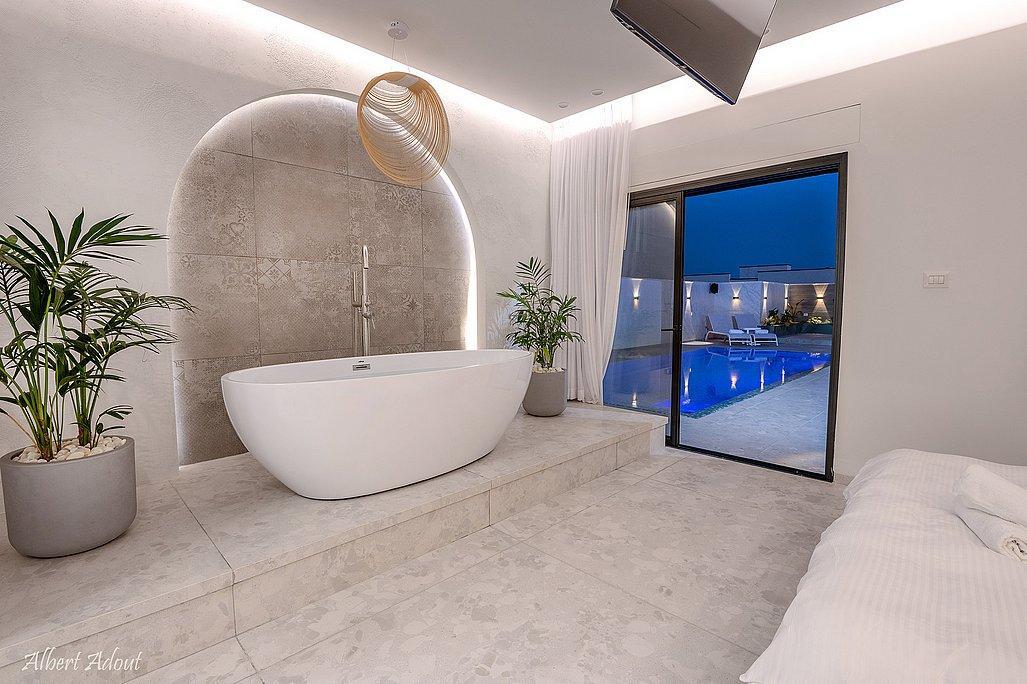 וילה סבן דרים צפון  24  נופש - וי פור ויקיישן - V for Vacation