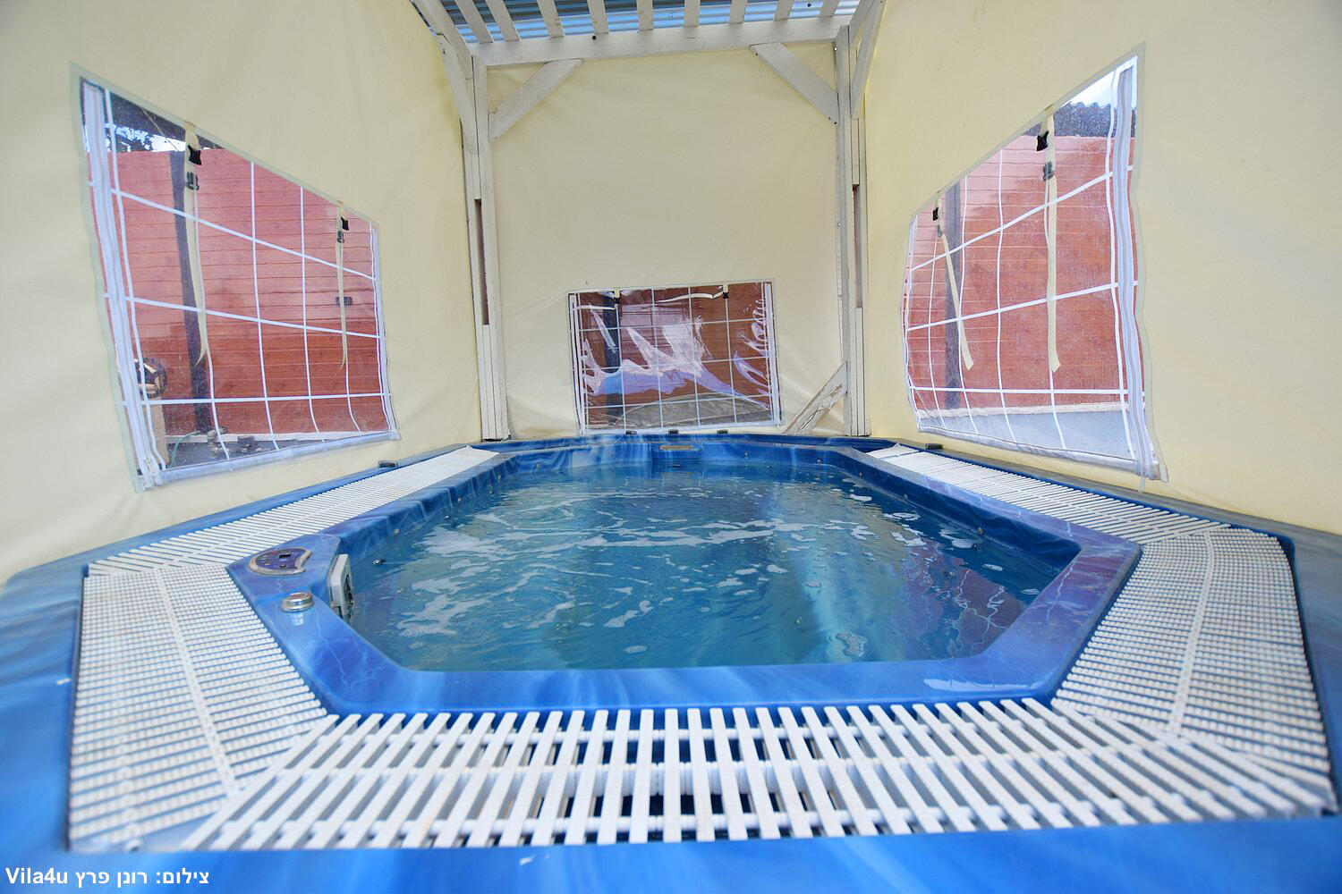 וילה לקשורי - Luxury Villa צפון  5  נופש - וי פור ויקיישן - V for Vacation