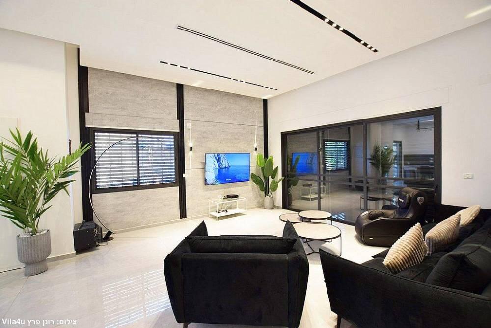 אחוזת ליבי צפון  33  נופש - וי פור ויקיישן - V for Vacation