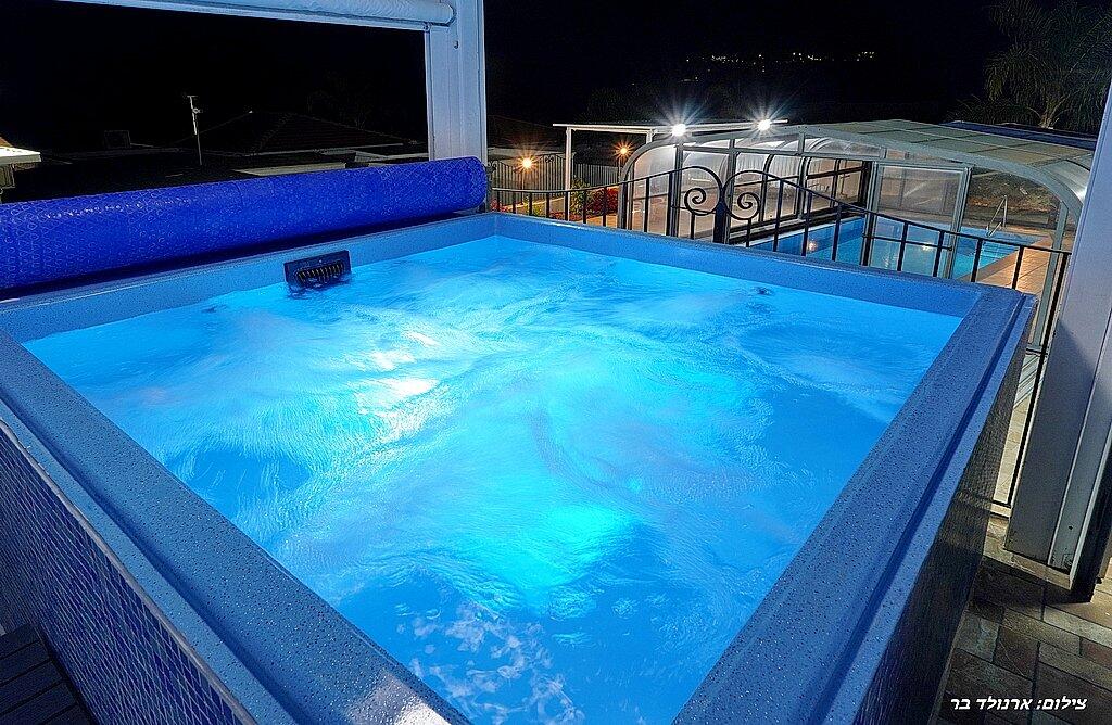 אחוזת השושנים בוטיק צפון  33  נופש - וי פור ויקיישן - V for Vacation