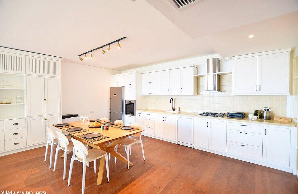 וילה בליס - Villa Bliss צפון  10  נופש - וי פור ויקיישן - V for Vacation