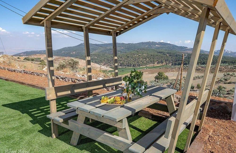 וילה אדמה צפון  5  נופש - וי פור ויקיישן - V for Vacation