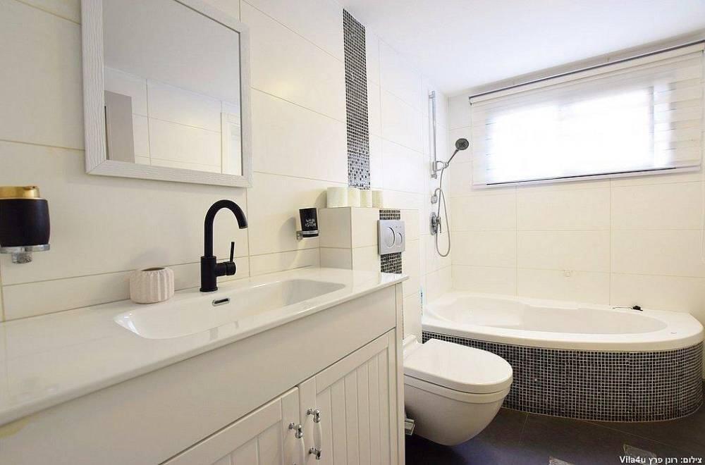 וילה קאסה רויאל צפון  25  נופש - וי פור ויקיישן - V for Vacation