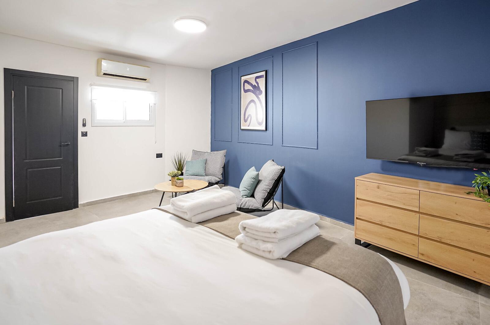 פנטהאוז ויסטה -  קומה 1 דרום  24  נופש - וי פור ויקיישן - V for Vacation