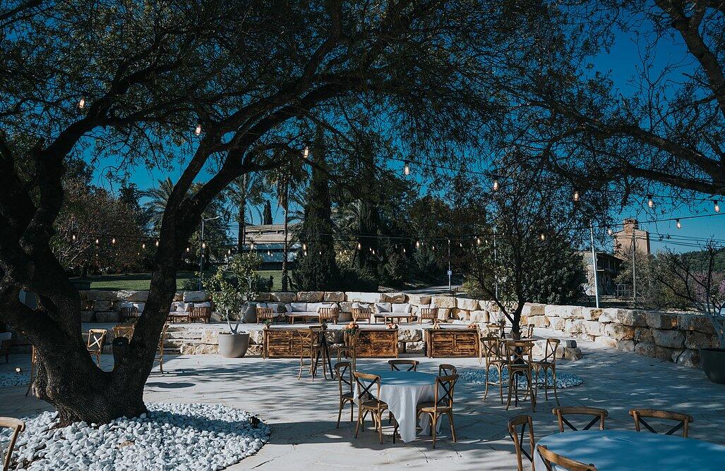 חצר העמק צפון  21  לופט 4 יו