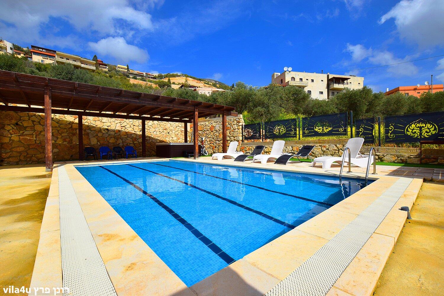 אחוזה בבוסתן צפון  2  נופש - וי פור ויקיישן - V for Vacation