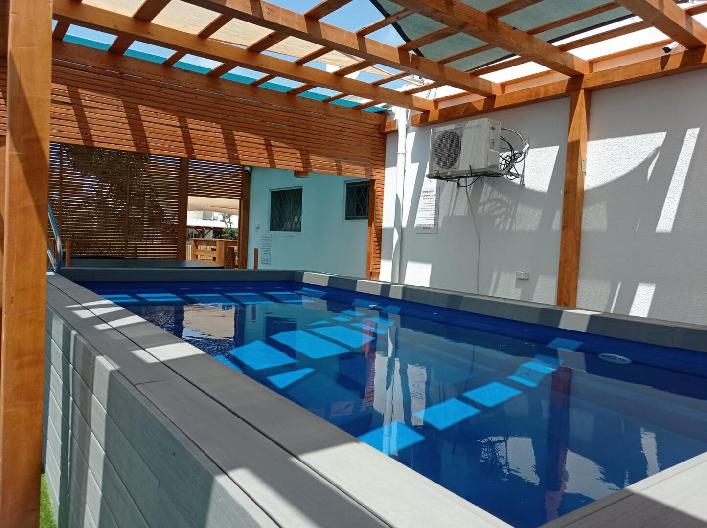 וילה לה רוזה - Villa La Roza דרום  26  נופש - וי פור ויקיישן - V for Vacation