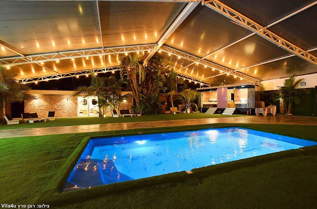 בית האצילים איוונטס מרכז  16  נופש - וי פור ויקיישן - V for Vacation