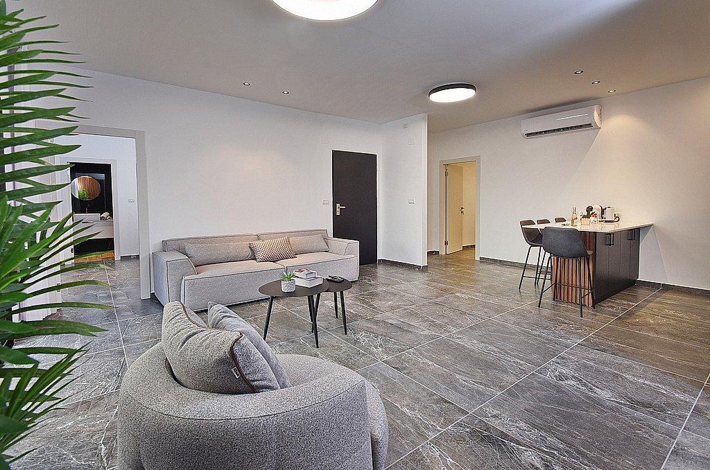 קאטליה - סוויטת יוקרה פרטית צפון  11  נופש - וי פור ויקיישן - V for Vacation