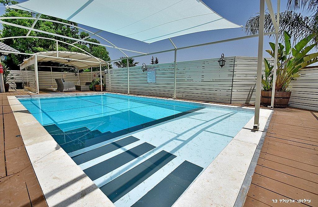 אחוזת נטלי צפון  25  נופש - וי פור ויקיישן - V for Vacation