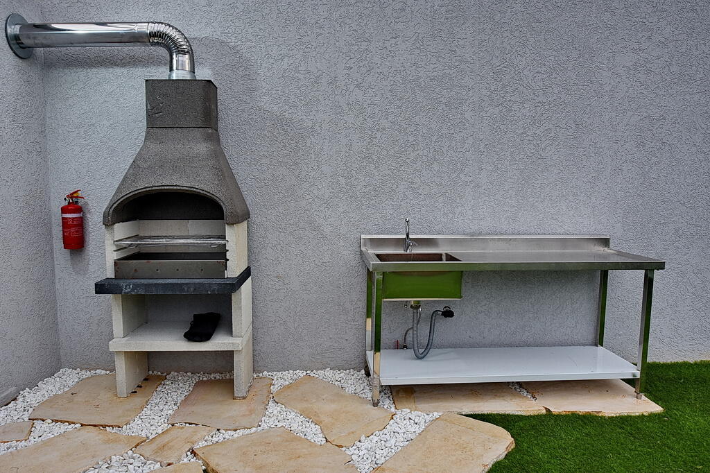 סוויטת האושר צפון  18  נופש - וי פור ויקיישן - V for Vacation