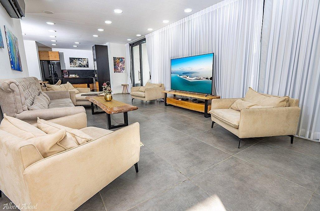 מתחם אירוח מיכאל צפון  8  נופש - וי פור ויקיישן - V for Vacation